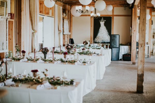 this-kildara-farms-wedding-is-full-of-antique-european-details-rivkah-photography-5