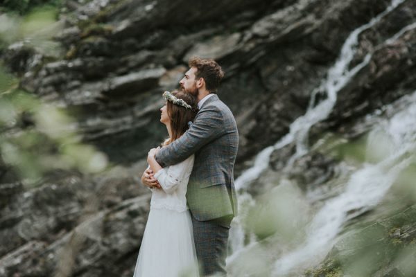 this-norweigian-post-wedding-shoot-at-aursjovegen-road-will-take-your-breath-away-joanna-jaskolska-fotografia-38