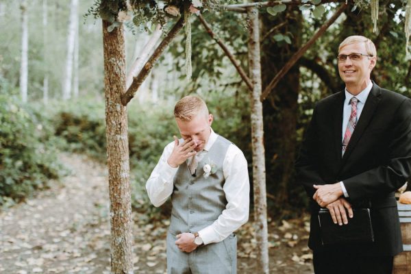 travel-inspired-wedding-in-the-woods-of-north-bend-wa-anni-graham-photography-29