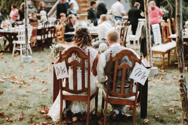 travel-inspired-wedding-in-the-woods-of-north-bend-wa-anni-graham-photography