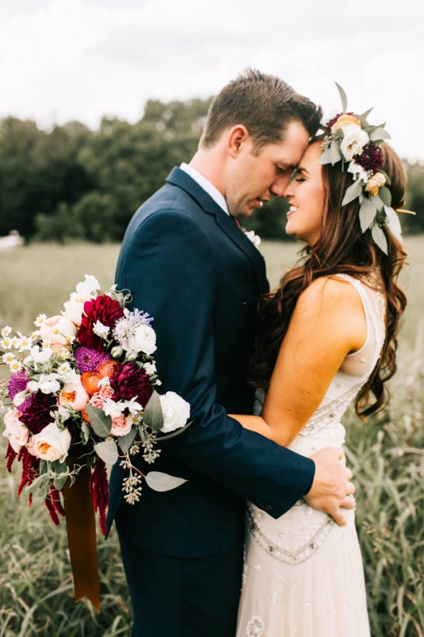 two-old-souls-tied-the-knot-in-a-vintage-wedding-at-the-barn-at-the-woods-sarah-libby-photography-18