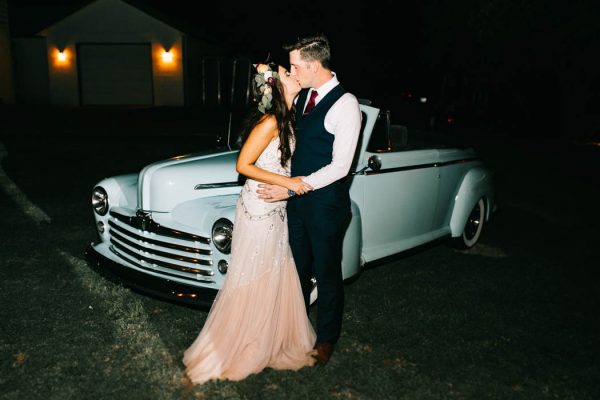 two-old-souls-tied-the-knot-in-a-vintage-wedding-at-the-barn-at-the-woods-sarah-libby-photography-66