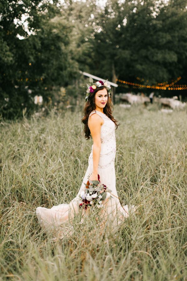 two-old-souls-tied-the-knot-in-a-vintage-wedding-at-the-barn-at-the-woods-sarah-libby-photography-71