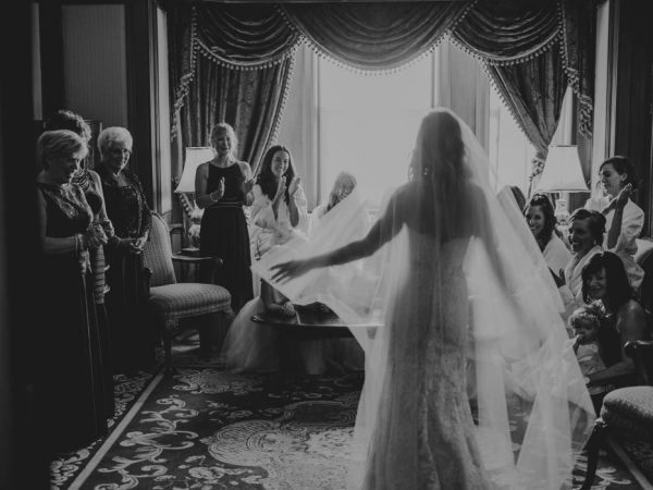 wildly-elegant-ottawa-wedding-at-chateau-laurier-joel-bedford-photography-33