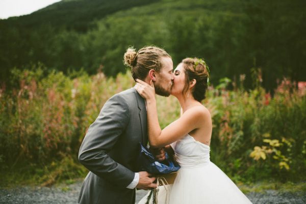 wintry-jewel-tone-arkansas-wedding-at-raven-glacier-lodge-marcie-and-shawn-photography-15