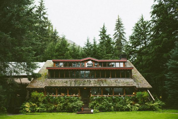 wintry-jewel-tone-arkansas-wedding-at-raven-glacier-lodge-marcie-and-shawn-photography-54