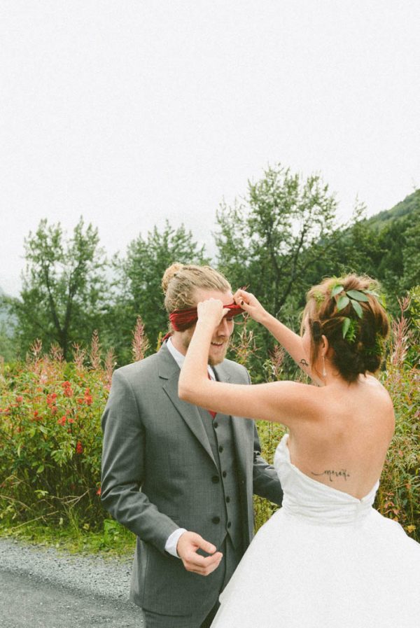 wintry-jewel-tone-arkansas-wedding-at-raven-glacier-lodge-marcie-and-shawn-photography-56