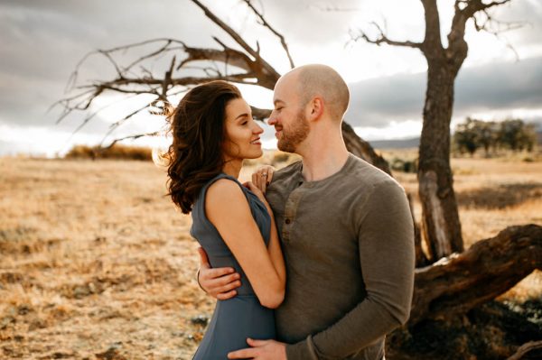 youll-never-guess-where-these-desert-engagement-photos-really-took-place-tonie-christine-photography-3