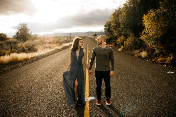 youll-never-guess-where-these-desert-engagement-photos-really-took-place-tonie-christine-photography