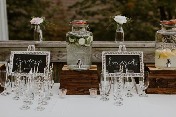 black-and-white-muskoka-wedding-at-camp-mini-yo-we-34