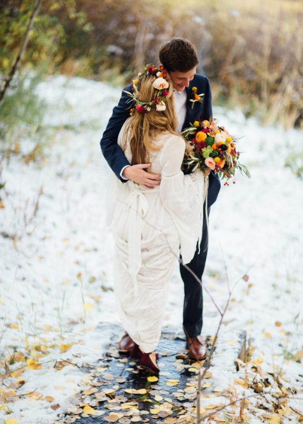 cozy-aspen-elopement-in-the-maroon-bells-10