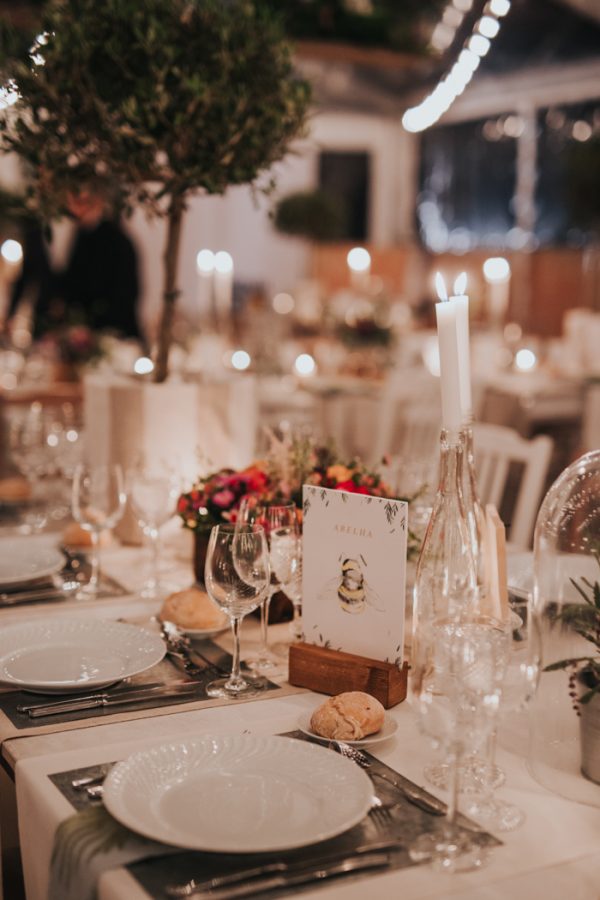 effortlessly-beautiful-portuguese-wedding-at-home-17