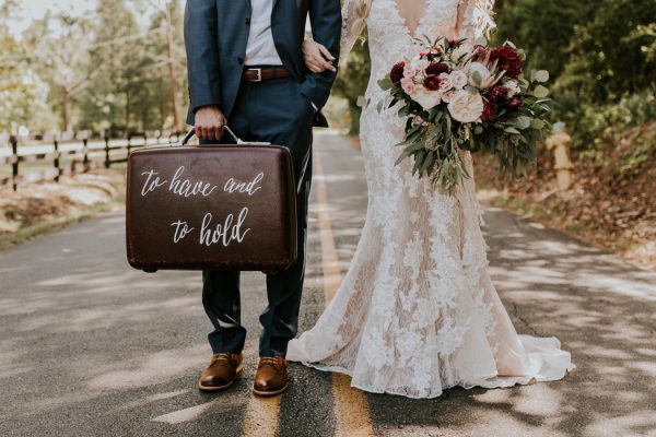 gorgeous-southern-marsala-wedding-at-grace-oaks-14