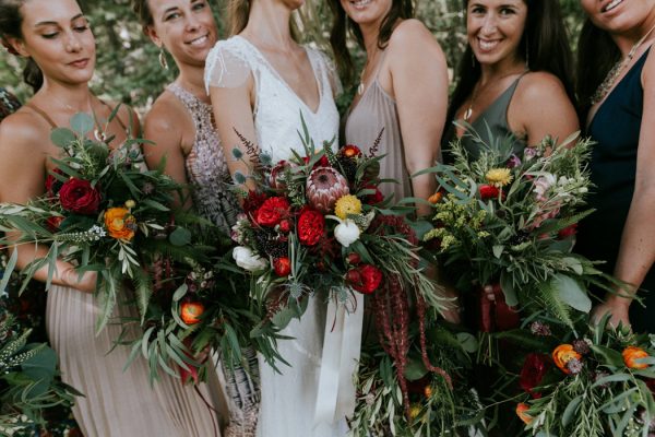 naturally-boho-maine-wedding-at-the-lookout-12