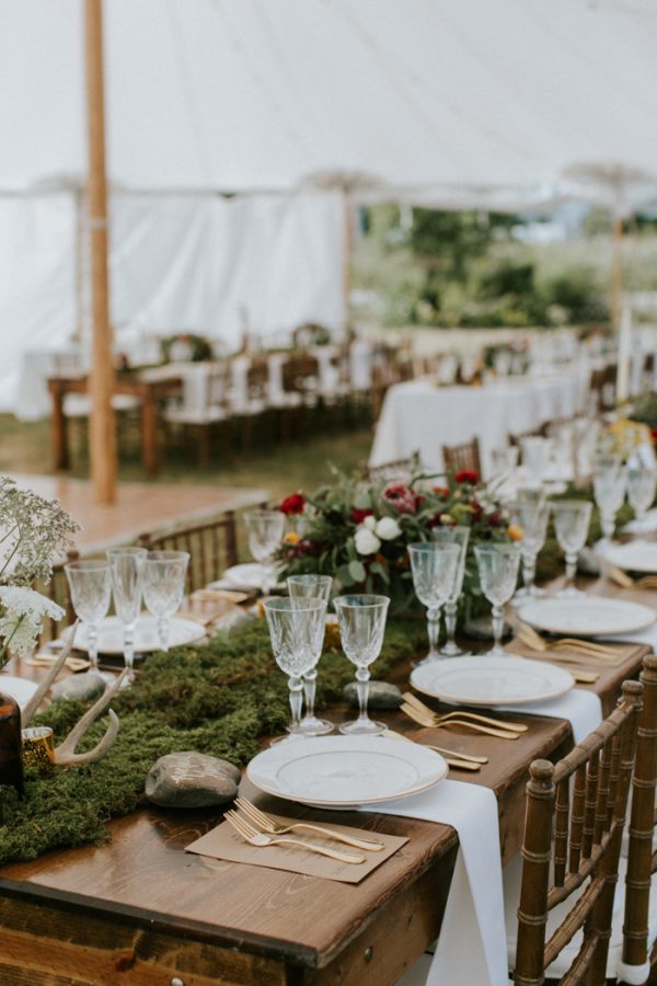 naturally-boho-maine-wedding-at-the-lookout-20