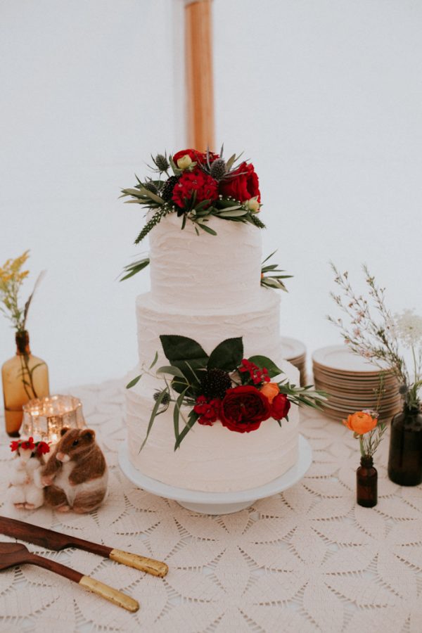 naturally-boho-maine-wedding-at-the-lookout-66