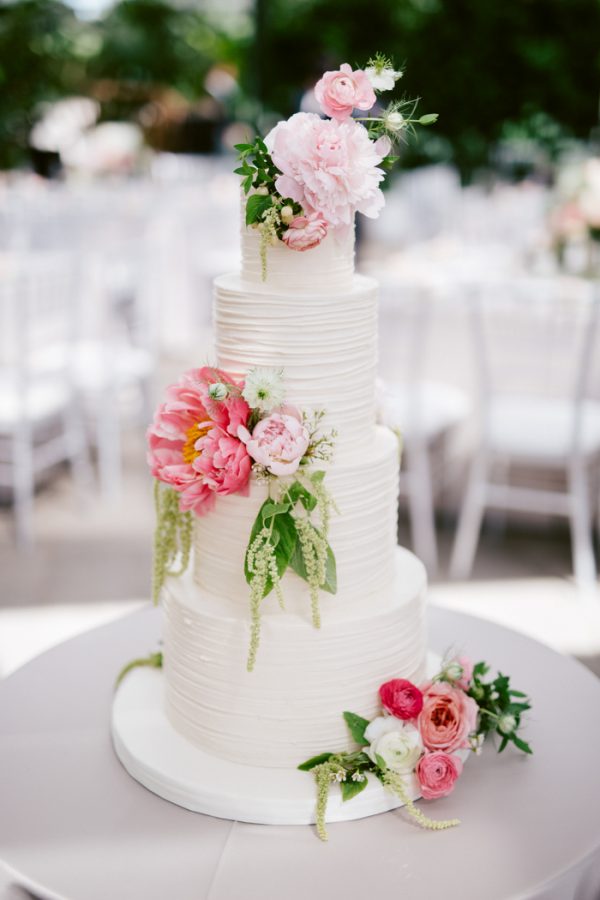 overwhelmingly-lush-michigan-wedding-at-the-planterra-conservatory-25