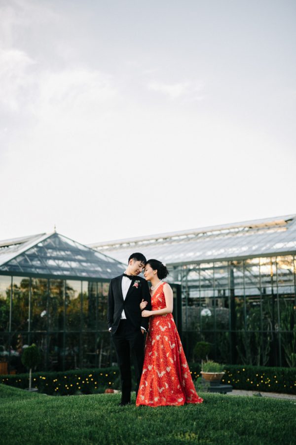 overwhelmingly-lush-michigan-wedding-at-the-planterra-conservatory-40