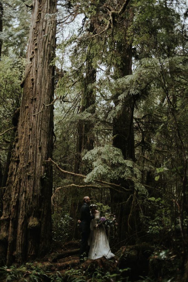 passionate-and-personal-tofino-beach-elopement-32