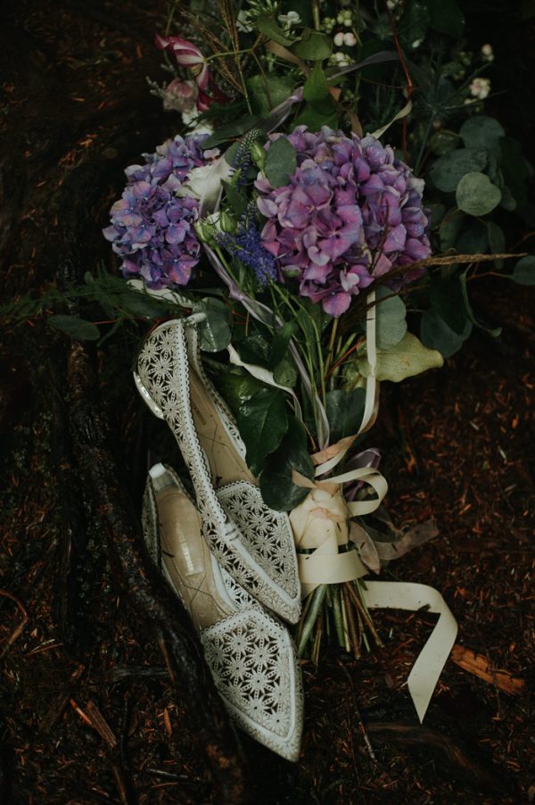 passionate-and-personal-tofino-beach-elopement-38