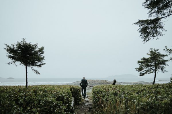 passionate-and-personal-tofino-beach-elopement-9