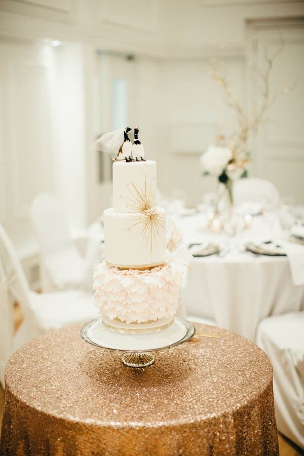 positively-elegant-gatsby-inspired-wedding-at-the-stanley-park-pavilion-27-600x900