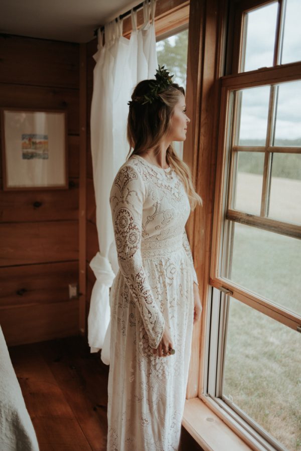 Intimate outdoor wedding at South Pond Farm by Daring Wanderer // www.daringwanderer.com