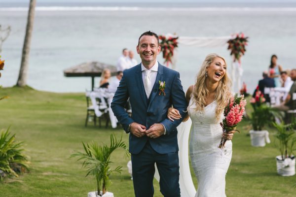 sunset-destination-wedding-on-fijis-coral-coast-12