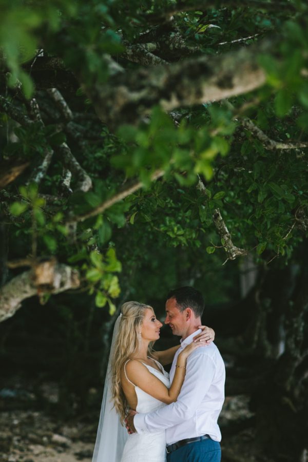 sunset-destination-wedding-on-fijis-coral-coast-20