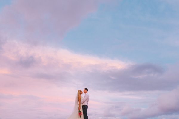 sunset-destination-wedding-on-fijis-coral-coast-24