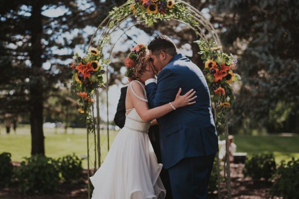 this-backyard-fiesta-wedding-took-notes-from-frida-kahlos-style-23