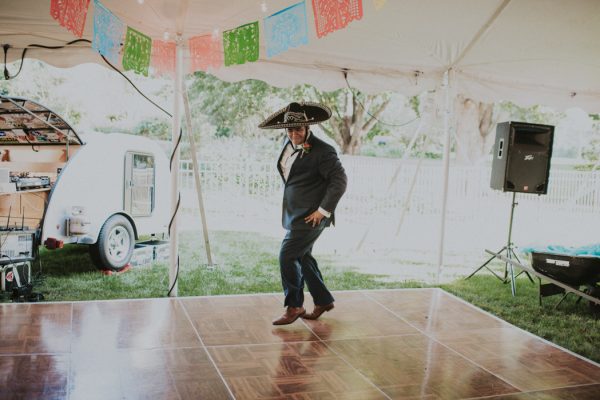 this-backyard-fiesta-wedding-took-notes-from-frida-kahlos-style-30