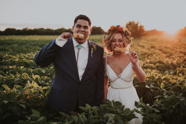 this-backyard-fiesta-wedding-took-notes-from-frida-kahlos-style-32