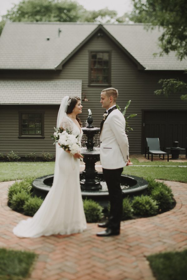 this-columbus-museum-of-art-wedding-puts-a-modern-spin-on-the-great-gatsby-11