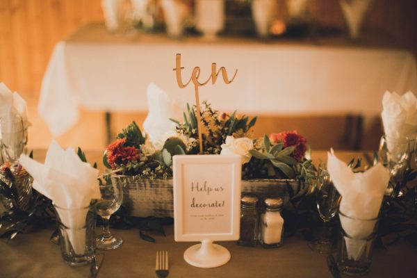 whimsical-diy-wedding-at-yosemite-bug-rustic-mountain-resort-15