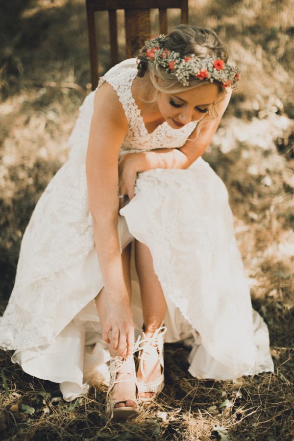 whimsical-diy-wedding-at-yosemite-bug-rustic-mountain-resort-6