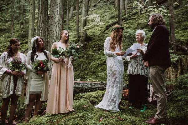 diy-forest-wedding-at-begbie-falls-in-british-columbia-kelly-brown-photography-34