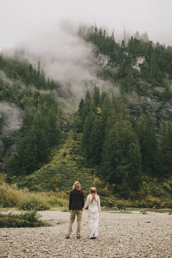 diy-forest-wedding-at-begbie-falls-in-british-columbia-kelly-brown-photography-46