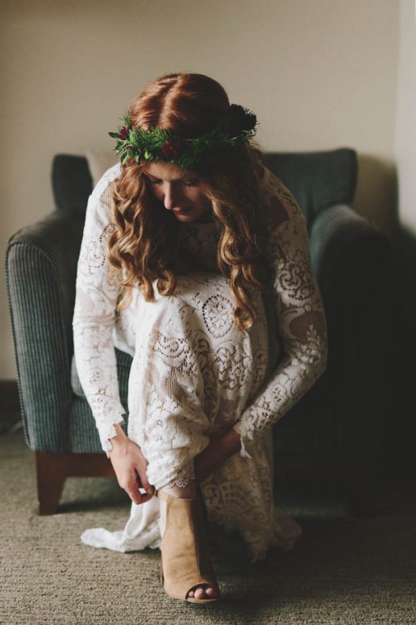 diy-forest-wedding-at-begbie-falls-in-british-columbia-kelly-brown-photography-6