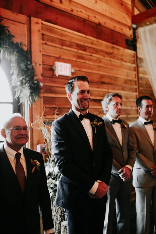 dreamy-oklahoma-barn-wedding-at-rosemary-ridge-melissa-marshall-photography-16