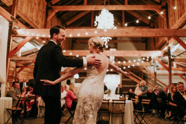 dreamy-oklahoma-barn-wedding-at-rosemary-ridge-melissa-marshall-photography-56