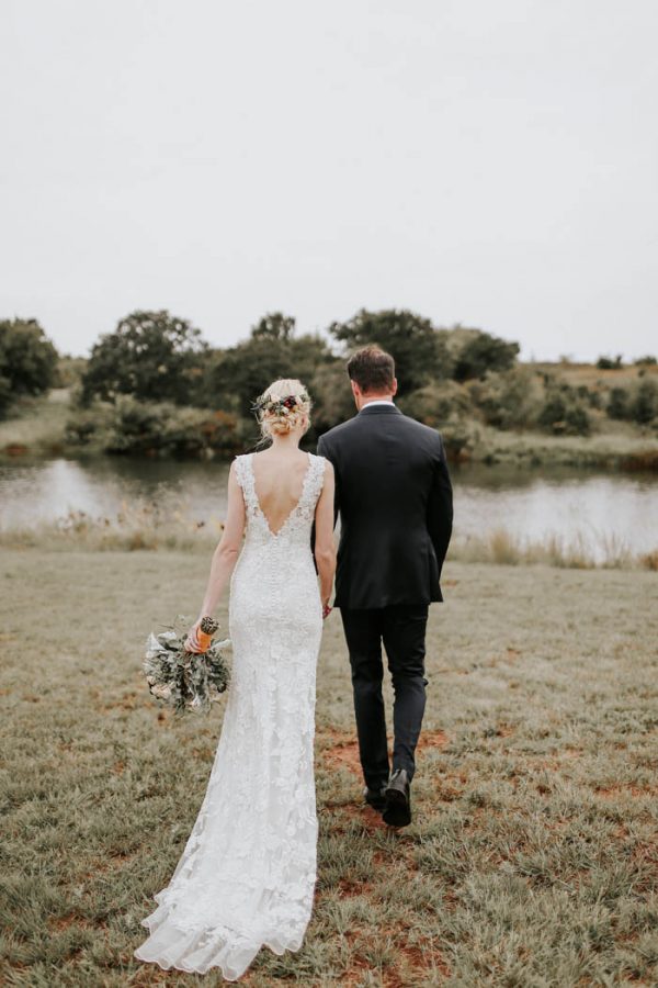 dreamy-oklahoma-barn-wedding-at-rosemary-ridge-melissa-marshall-photography