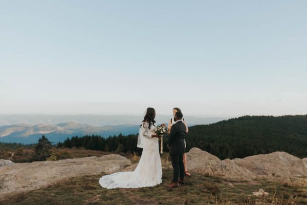 emotional-black-balsam-knob-elopement-at-sunset-amelia-fletcher-photography-17