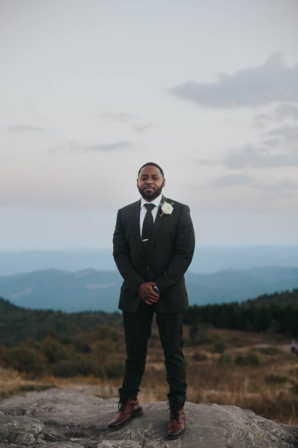 emotional-black-balsam-knob-elopement-at-sunset-amelia-fletcher-photography-37