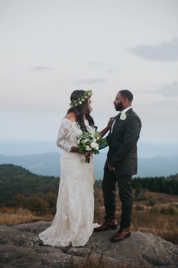 emotional-black-balsam-knob-elopement-at-sunset-amelia-fletcher-photography-38