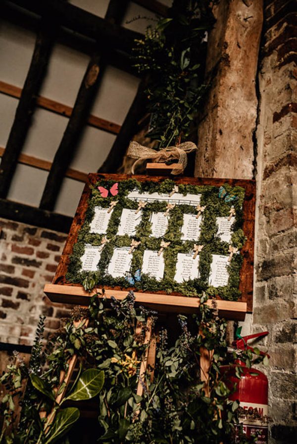 enchanting-english-wedding-at-the-thatch-barn-daniela-k-photography-14