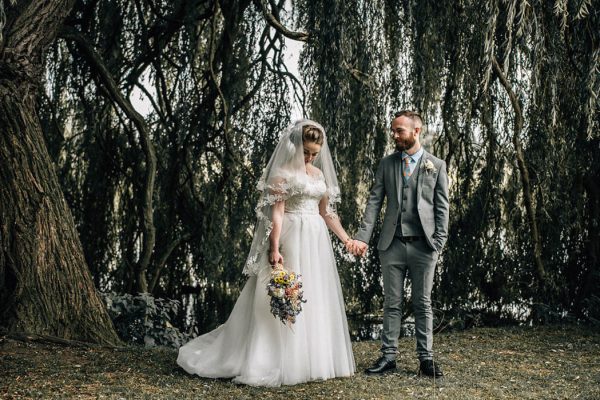 enchanting-english-wedding-at-the-thatch-barn-daniela-k-photography-28