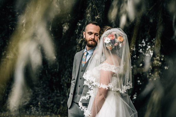 enchanting-english-wedding-at-the-thatch-barn-daniela-k-photography-39