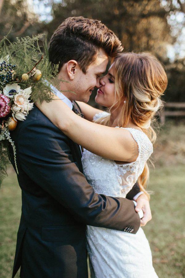 glitzy-rustic-diy-wedding-in-oxnard-california-hanna-photography-22