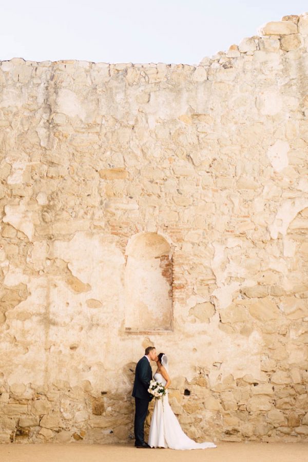 tuscan-inspired-california-wedding-at-the-villa-san-juan-capistrano-plum-oak-photo-11